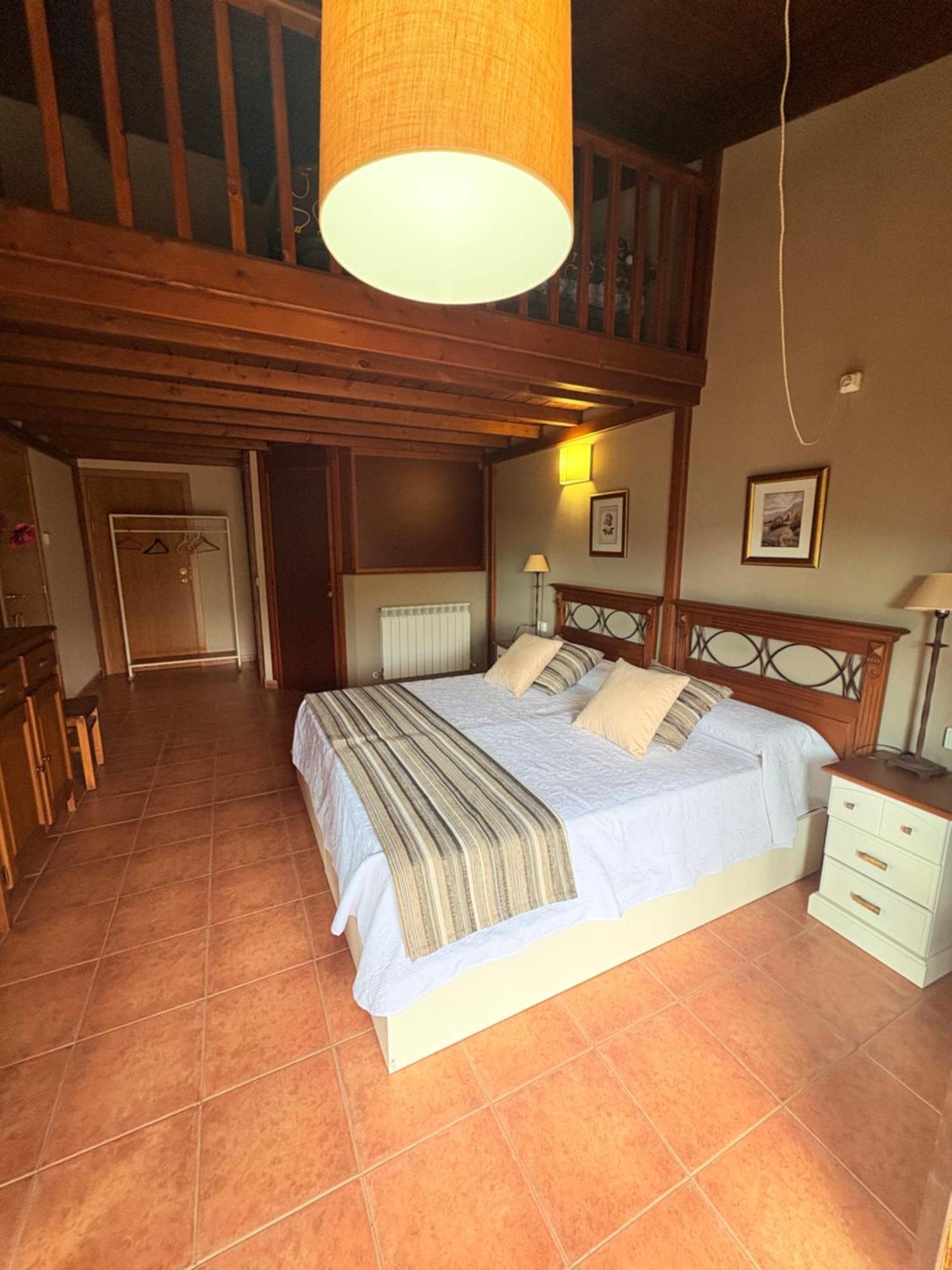 Hotel Guara Inluka Las Almunias Номер фото