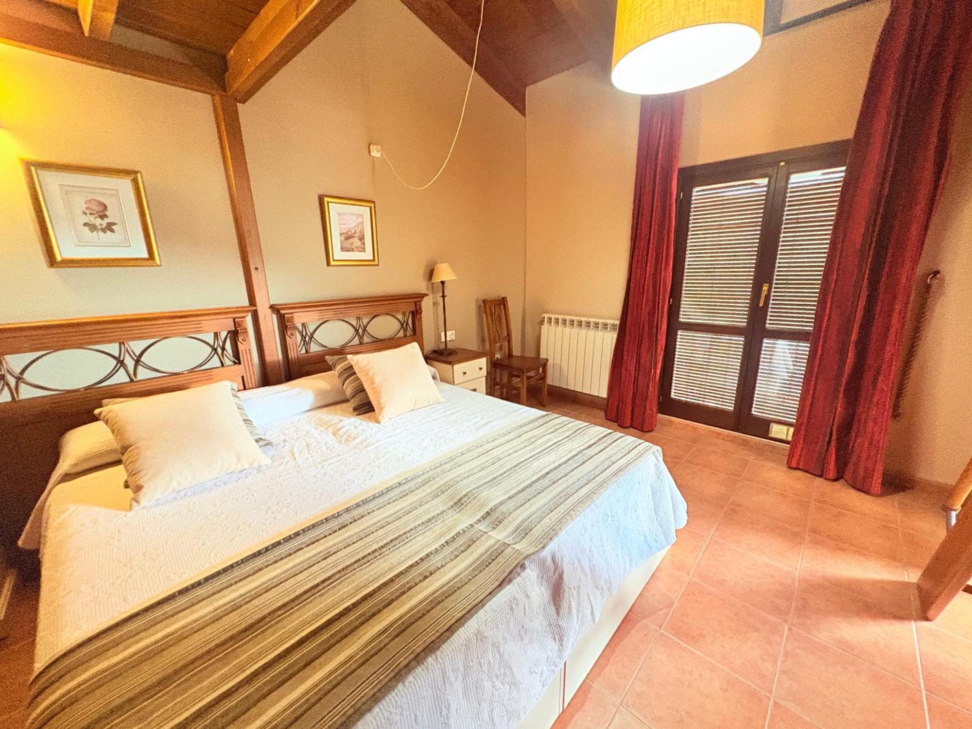 Hotel Guara Inluka Las Almunias Номер фото
