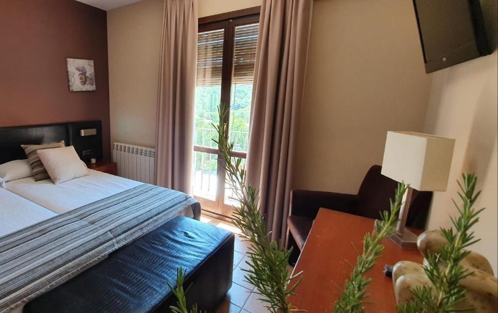 Hotel Guara Inluka Las Almunias Номер фото